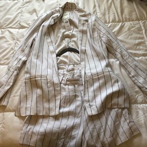 Oversized blazer and shorts set